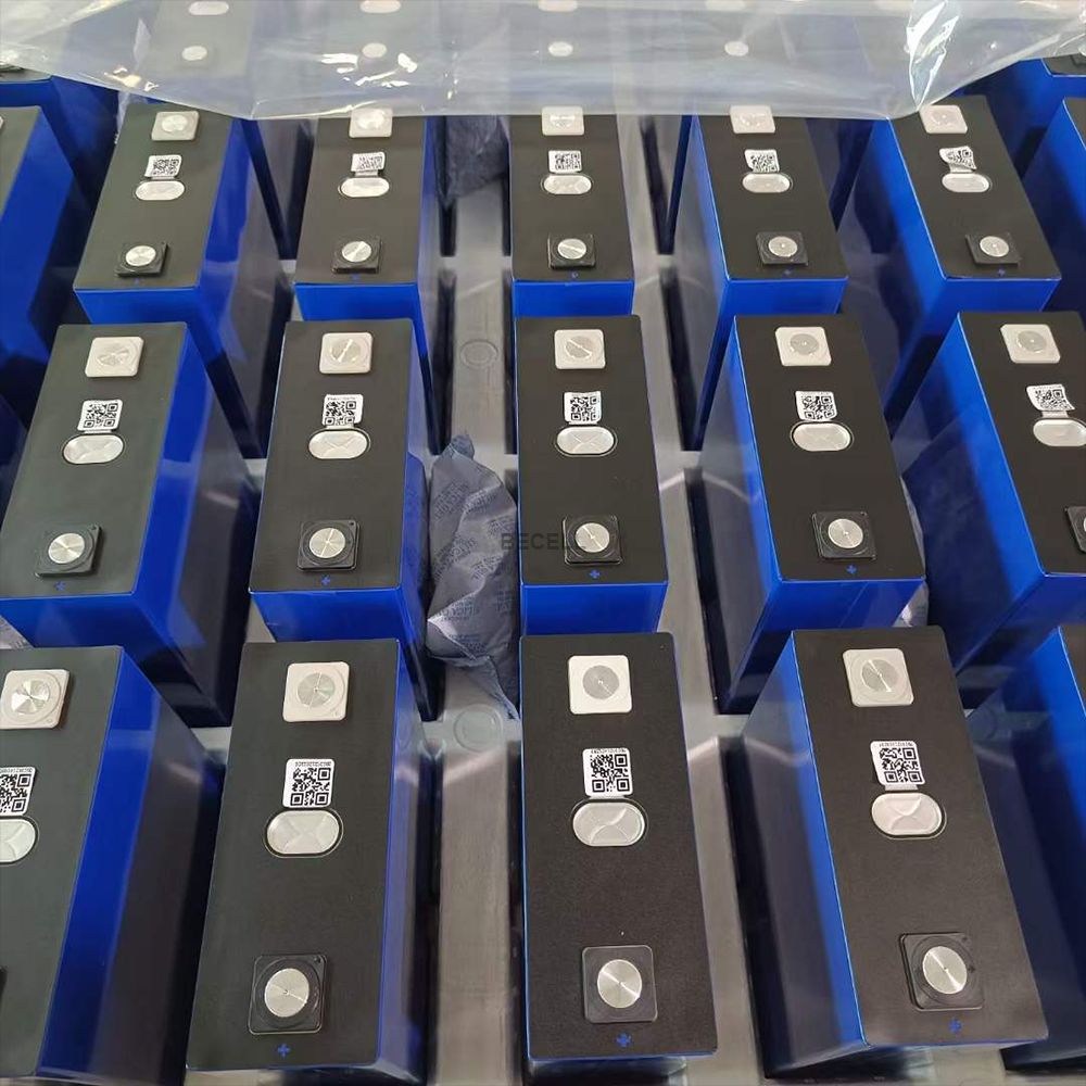 Hthium 3.2V 280Ah LiFEPO4 battery