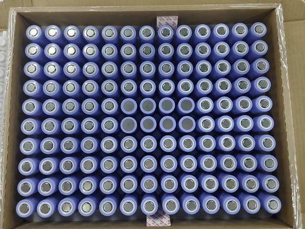 Genuine EVE 21700 40P Li-ion Cells in Stock! Premium Quality, Competitive Pricing, ODM/OEM Supported!